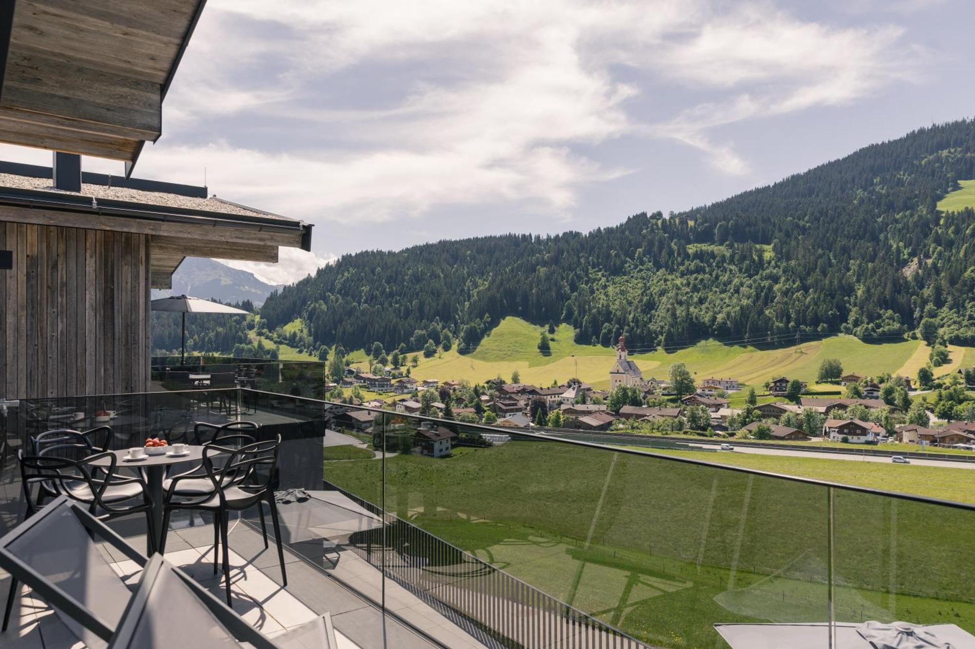 Going Triple A Apartments West Going am Wilden Kaiser エクステリア 写真