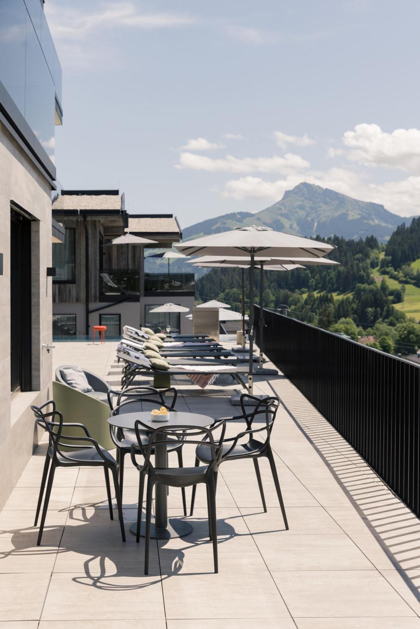 Going Triple A Apartments West Going am Wilden Kaiser エクステリア 写真